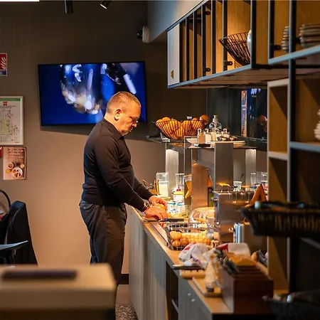 Hotel Ibis Jallieu Medipole